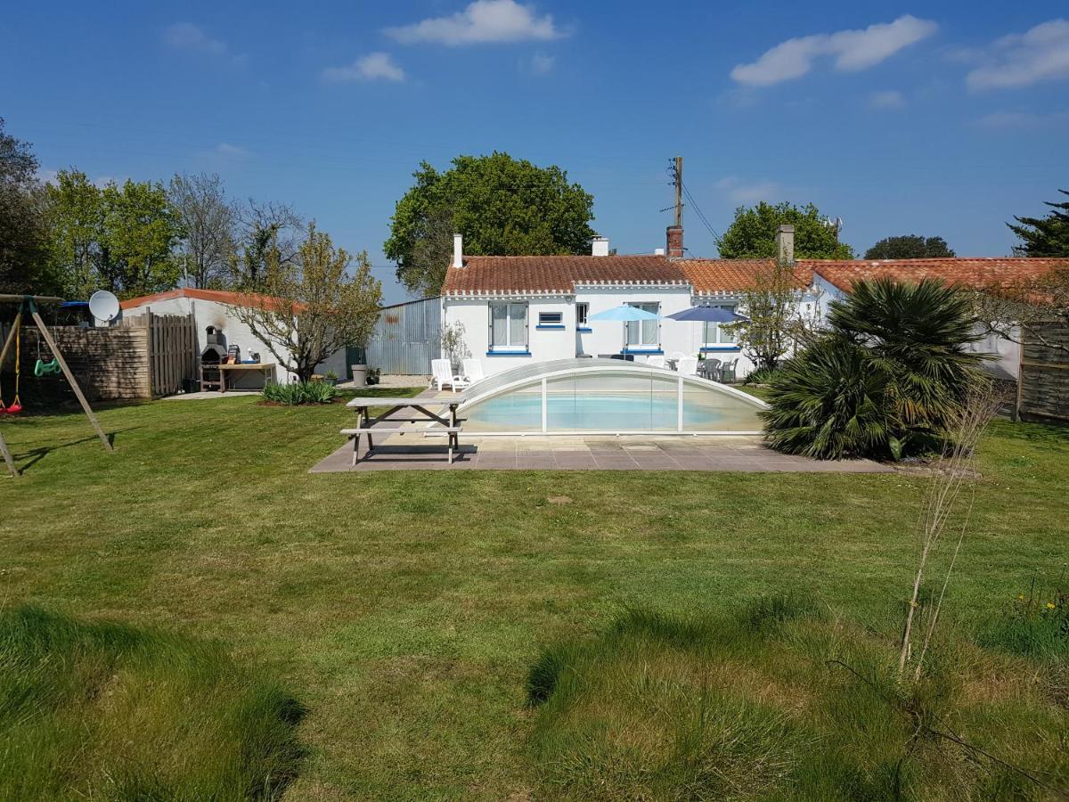 Villa Octaviere Gite Rural La Chapelle-Achard Eksteriør billede